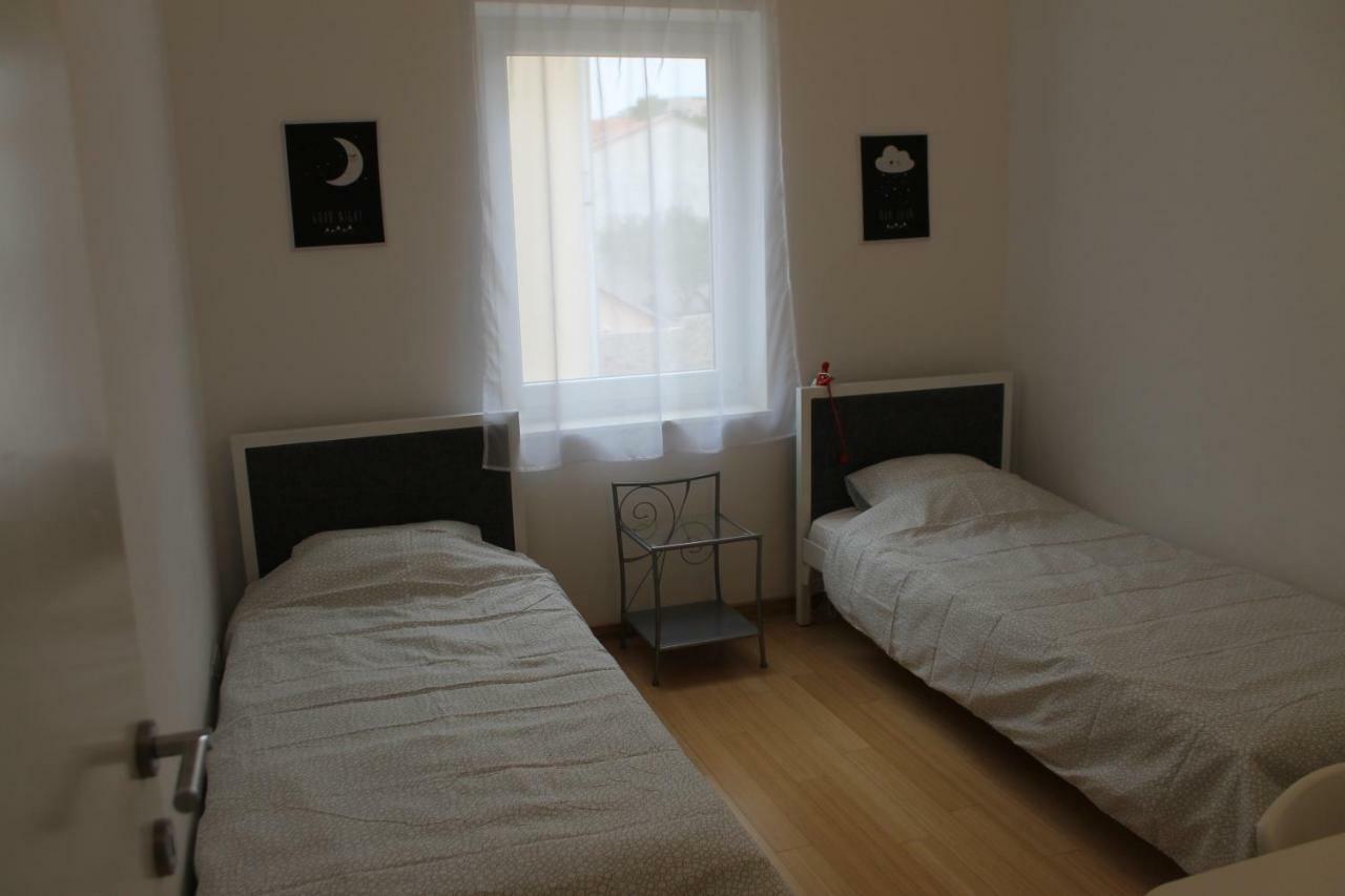 Apartman M&M Stara Novalja Exterior photo